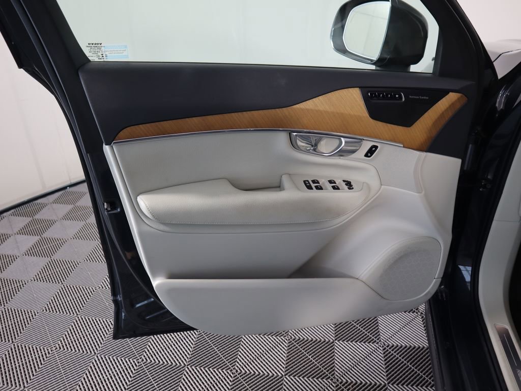 Used 2022 Volvo XC90 T8 Inscription Expression image 26