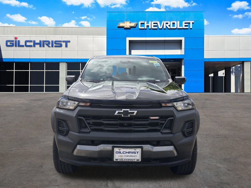 New 2025 Chevrolet Colorado Trail Boss w/ Midnight Edition AWD/4WD image 2