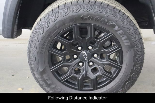 Used 2023 Chevrolet Colorado Trail Boss w/ Technology Package image 30