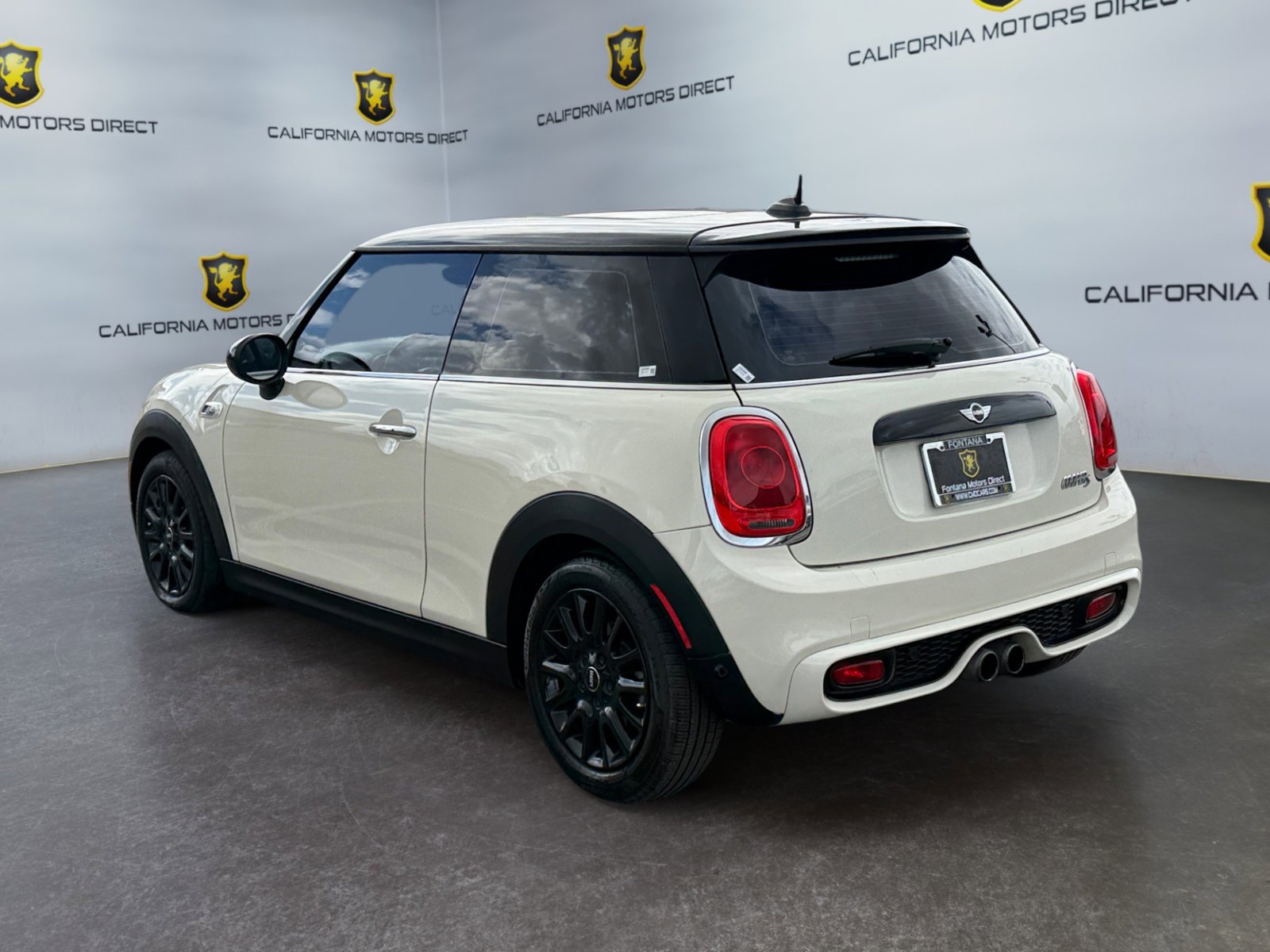 Used 2016 MINI Cooper S FWD image 3