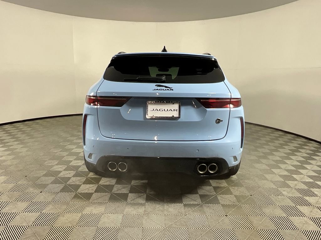 New 2026 Jaguar F-PACE SVR image 7