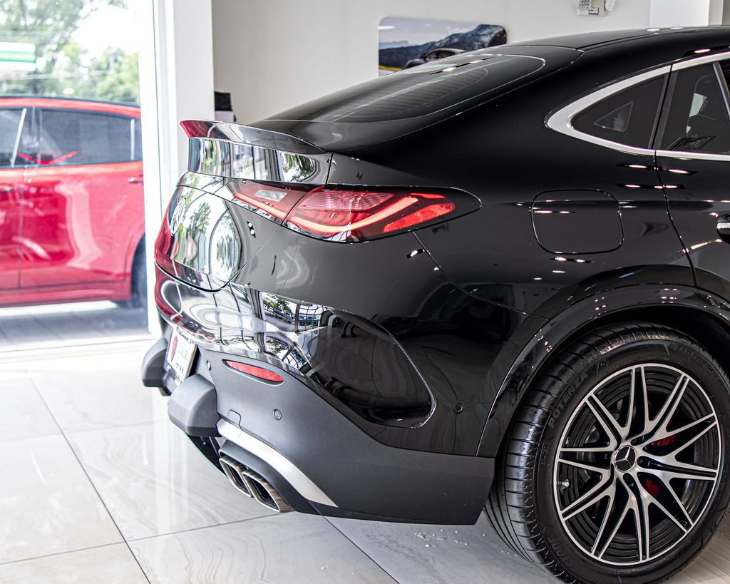 Used 2025 Mercedes-Benz GLC 63 AMG S w/ Driver Assistance Package image 12