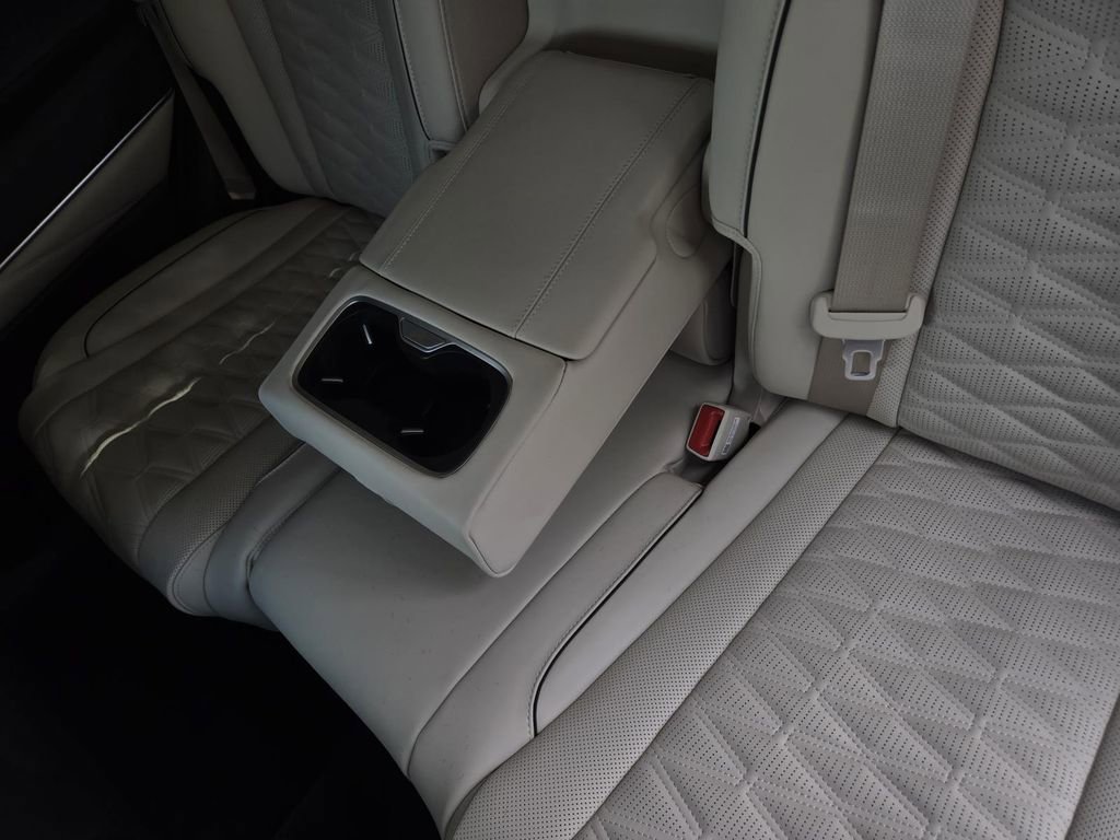 New 2026 Genesis GV80 3.5T e-SC image 16