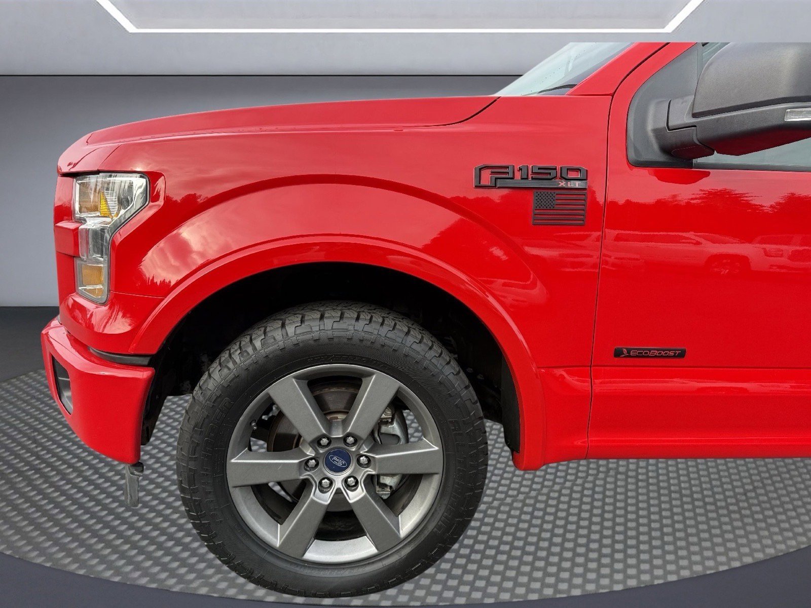 Used 2017 Ford F150 XLT w/ Equipment Group 302A Luxury RWD image 10