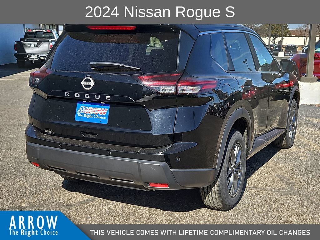 Used 2024 Nissan Rogue S image 12