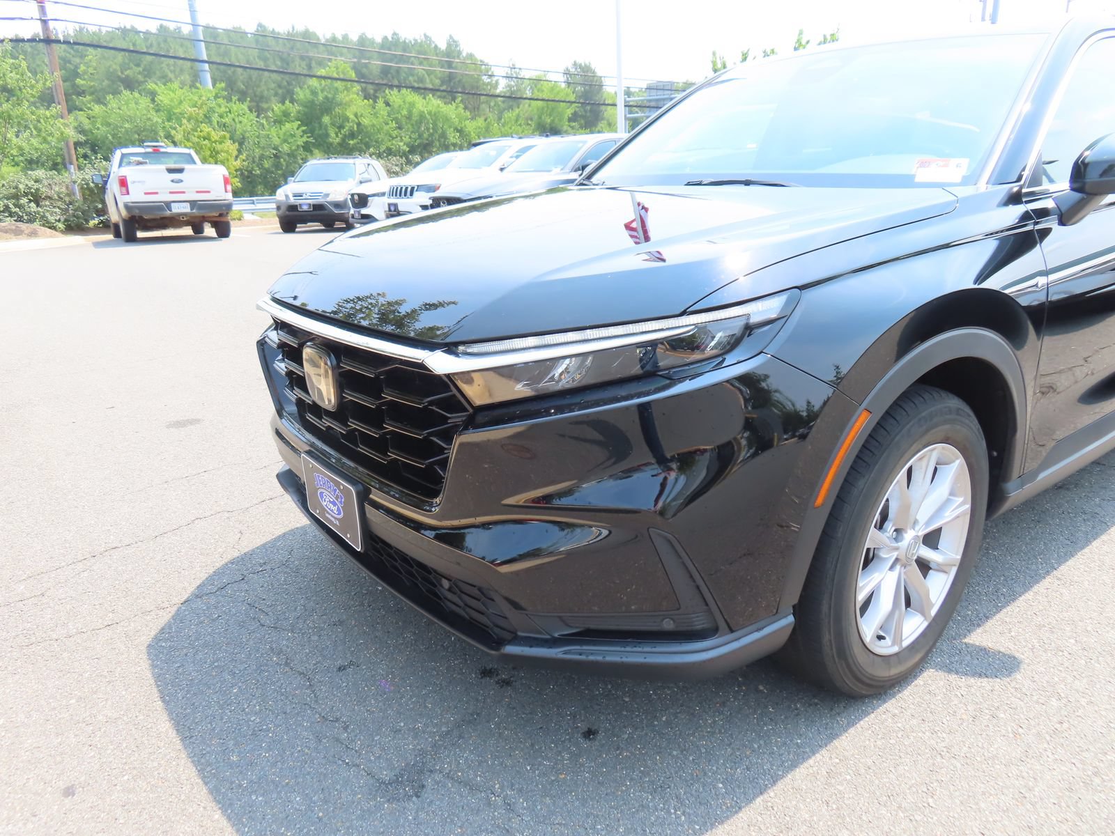 Used 2025 Honda CR-V EX-L image 9