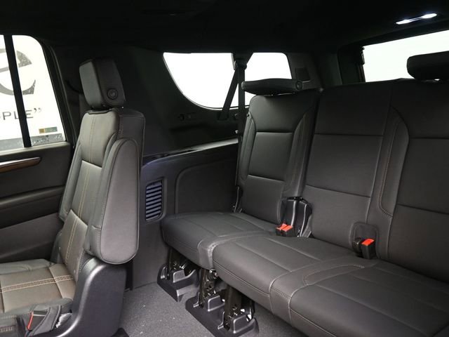 New 2026 Chevrolet Suburban High Country image 9