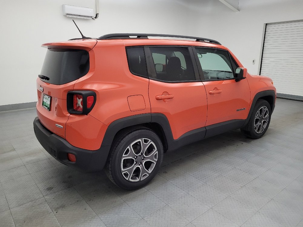 Used 2015 Jeep Renegade Latitude FWD image 10