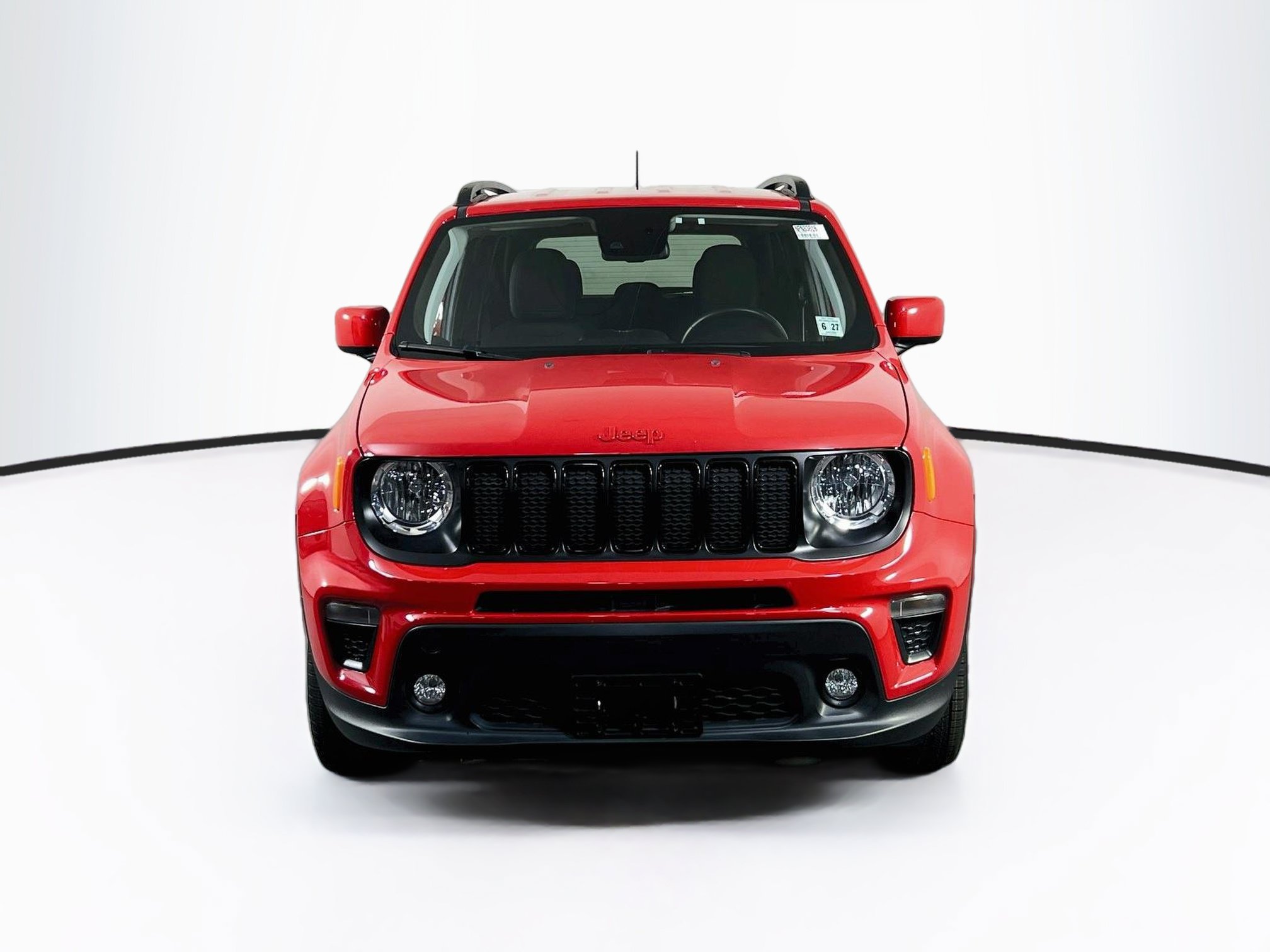 Used 2022 Jeep Renegade Latitude w/ Convenience Group AWD/4WD image 2