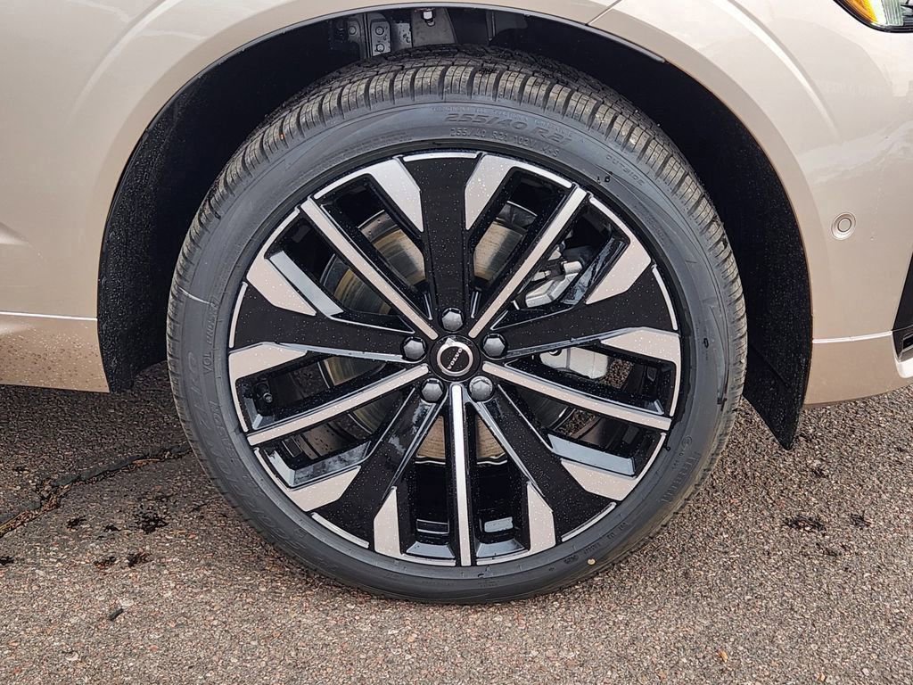 New 2026 Volvo XC60 T8 Ultra w/ Protection Package Premier image 29