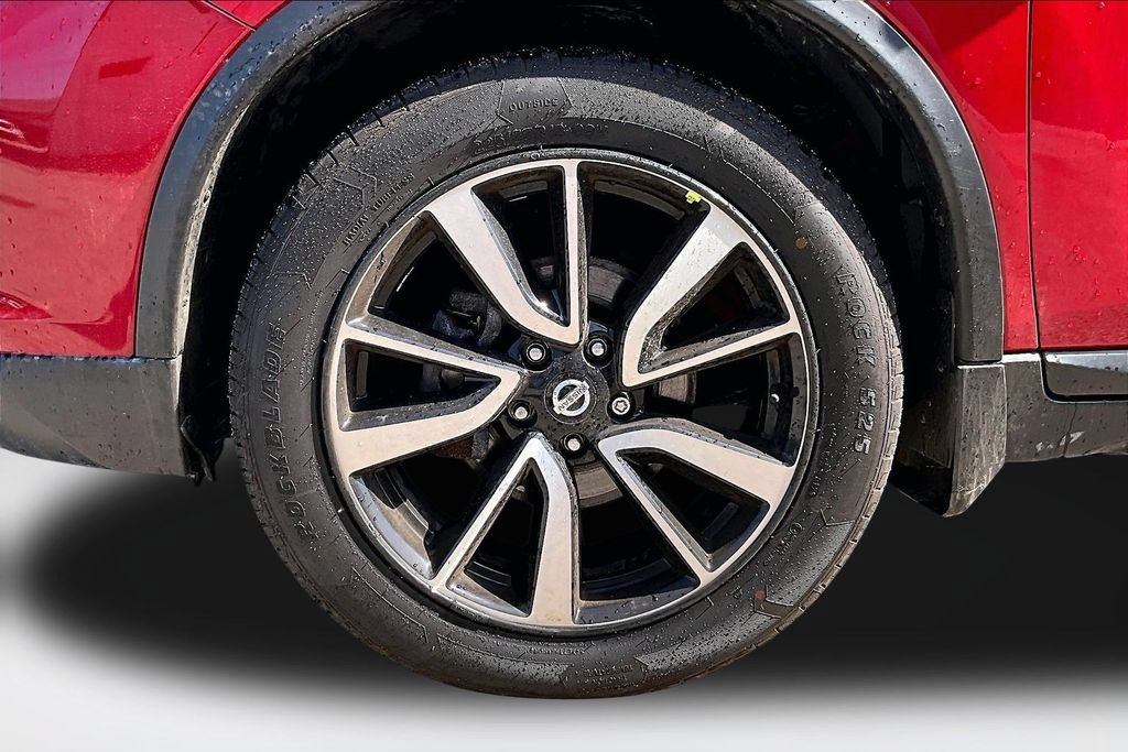 Used 2017 Nissan Rogue SL AWD/4WD image 29