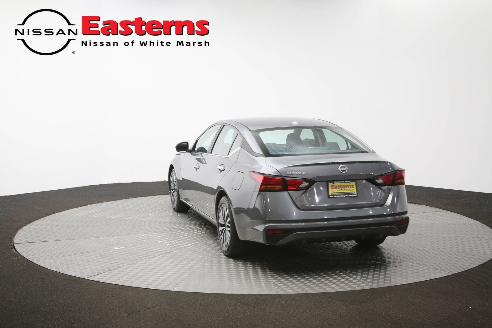 Used 2025 Nissan Altima 2.5 SV FWD image 64