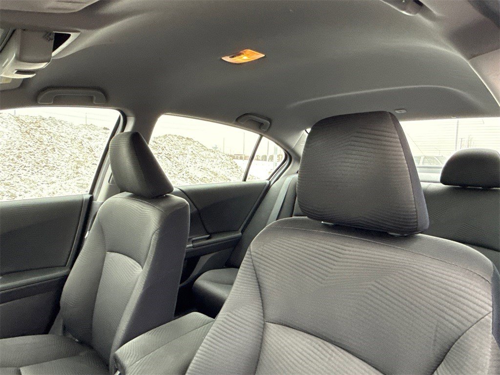 Used 2015 Honda Accord LX image 17