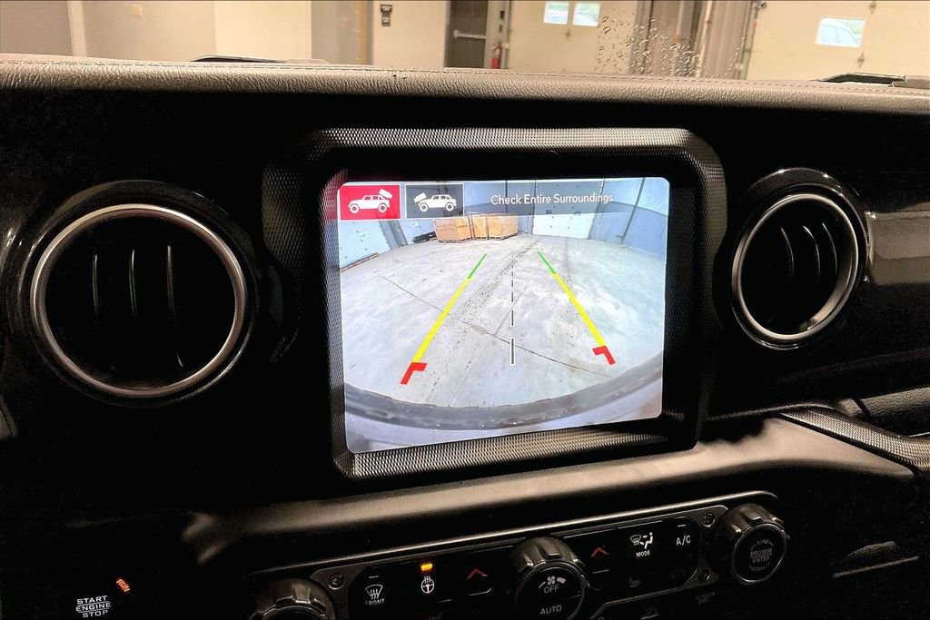 Used 2023 Jeep Wrangler Unlimited Rubicon 392 AWD/4WD image 14