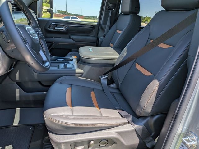 New 2026 GMC Sierra 2500 AT4 w/ AT4 Premium Plus Package AWD/4WD image 15
