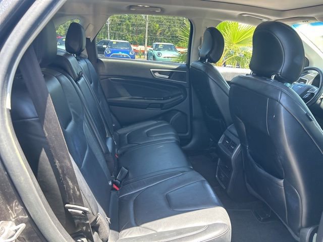 Used 2016 Ford Edge Titanium FWD image 7