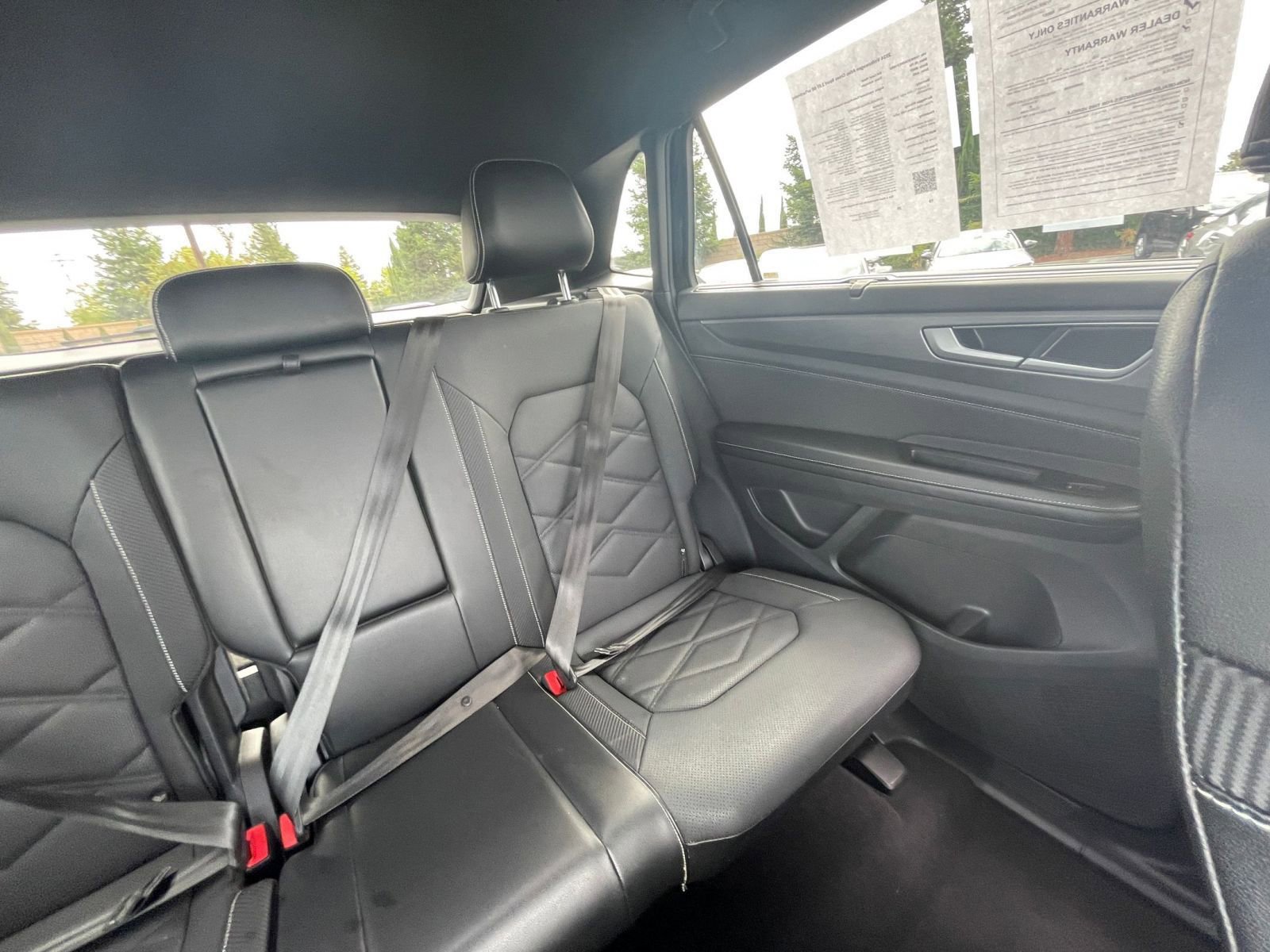 Used 2024 Volkswagen Atlas Cross Sport SE image 39