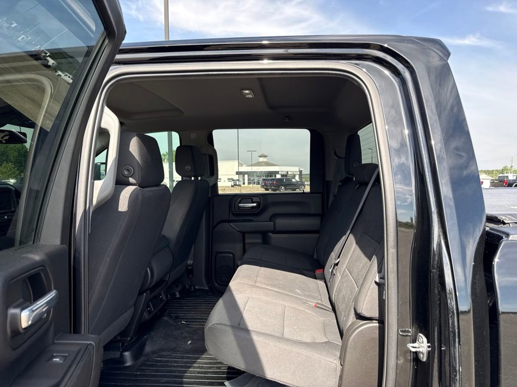 Used 2021 Chevrolet Silverado 2500 Custom w/ Custom Value Package AWD/4WD image 26