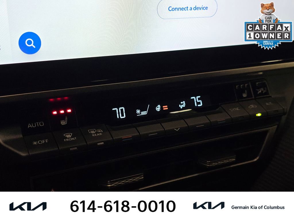 Used 2025 Toyota Camry SE w/ Multimedia Upgrade Package image 32