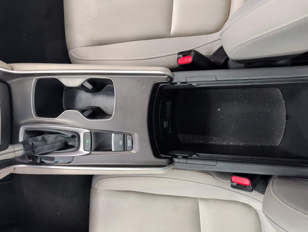 Used 2020 Honda Accord LX image 32