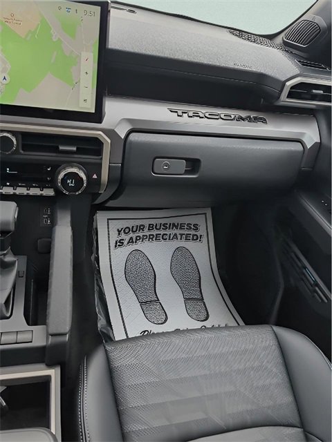 Used 2024 Toyota Tacoma TRD Off-Road w/ TRD Off Road Premium Package image 27