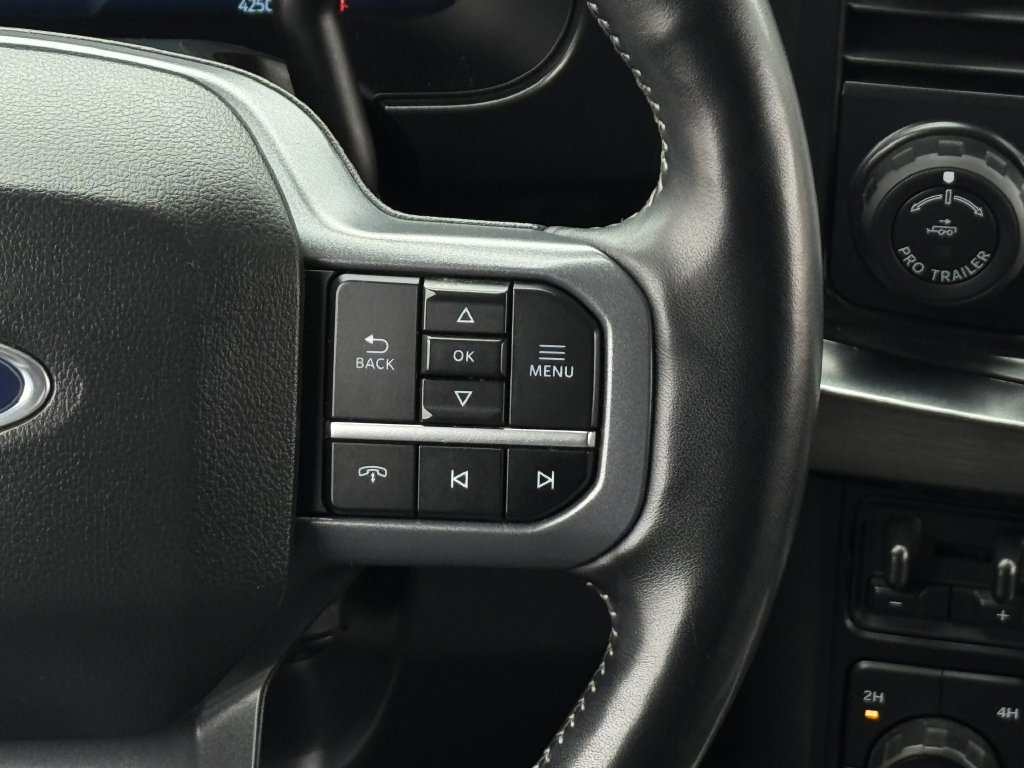 Used 2023 Ford F250 Lariat w/ Lariat Ultimate Package AWD/4WD image 17