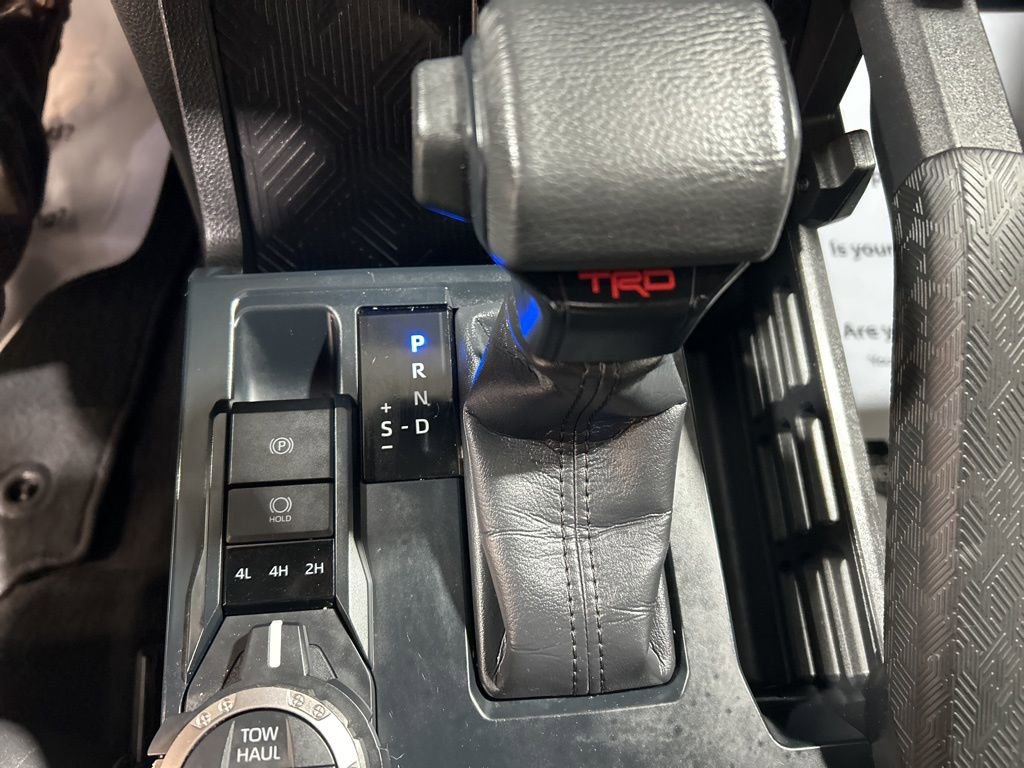 Used 2024 Toyota Tacoma TRD Off-Road image 29