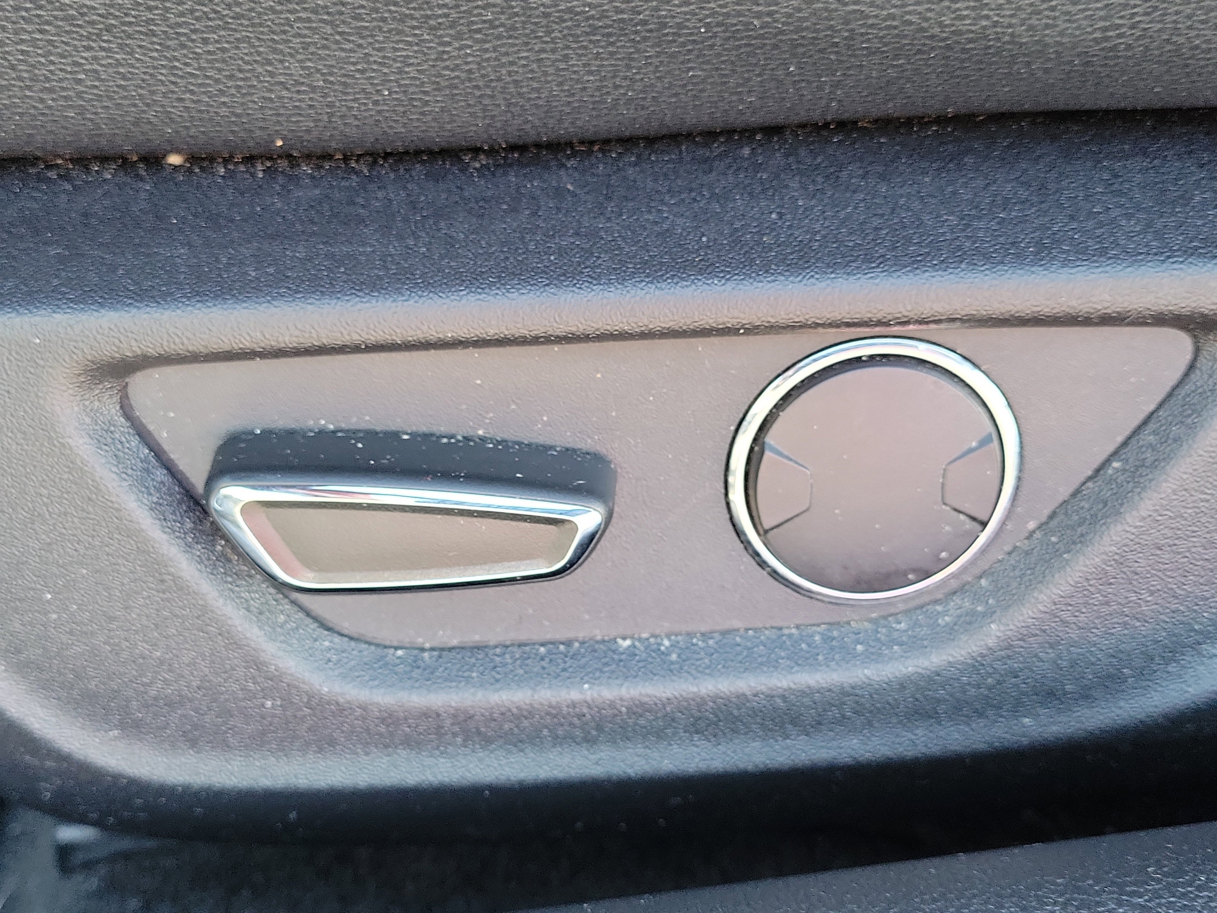 Used 2017 Ford Mustang GT Premium image 16