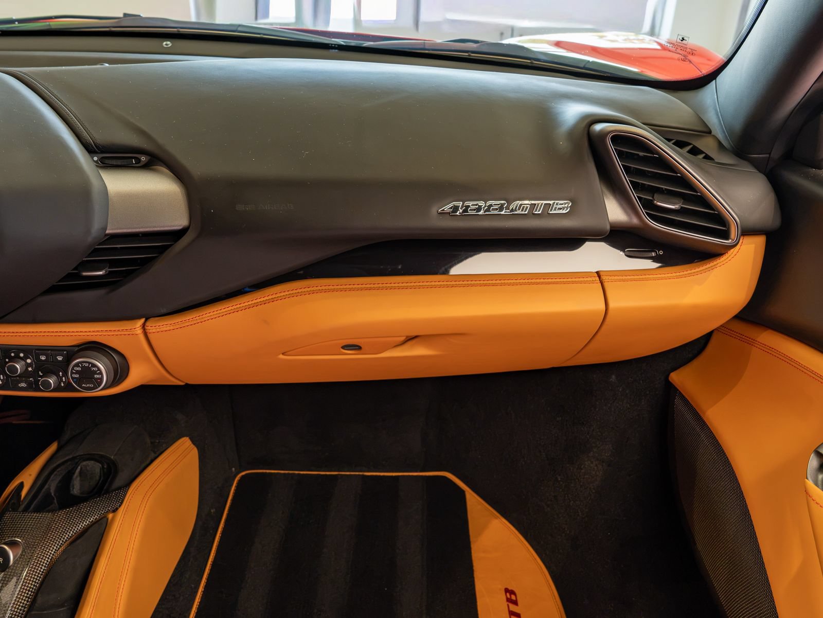 Certified 2017 Ferrari 488 GTB RWD image 16