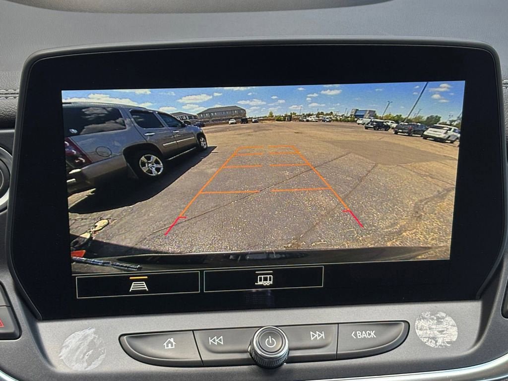 Used 2025 Chevrolet Blazer LT AWD/4WD image 19