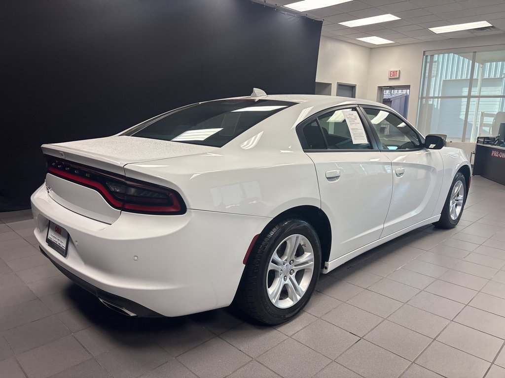 Used 2023 Dodge Charger SXT image 3