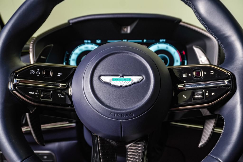 Used 2026 Aston Martin DBX S AWD/4WD image 26
