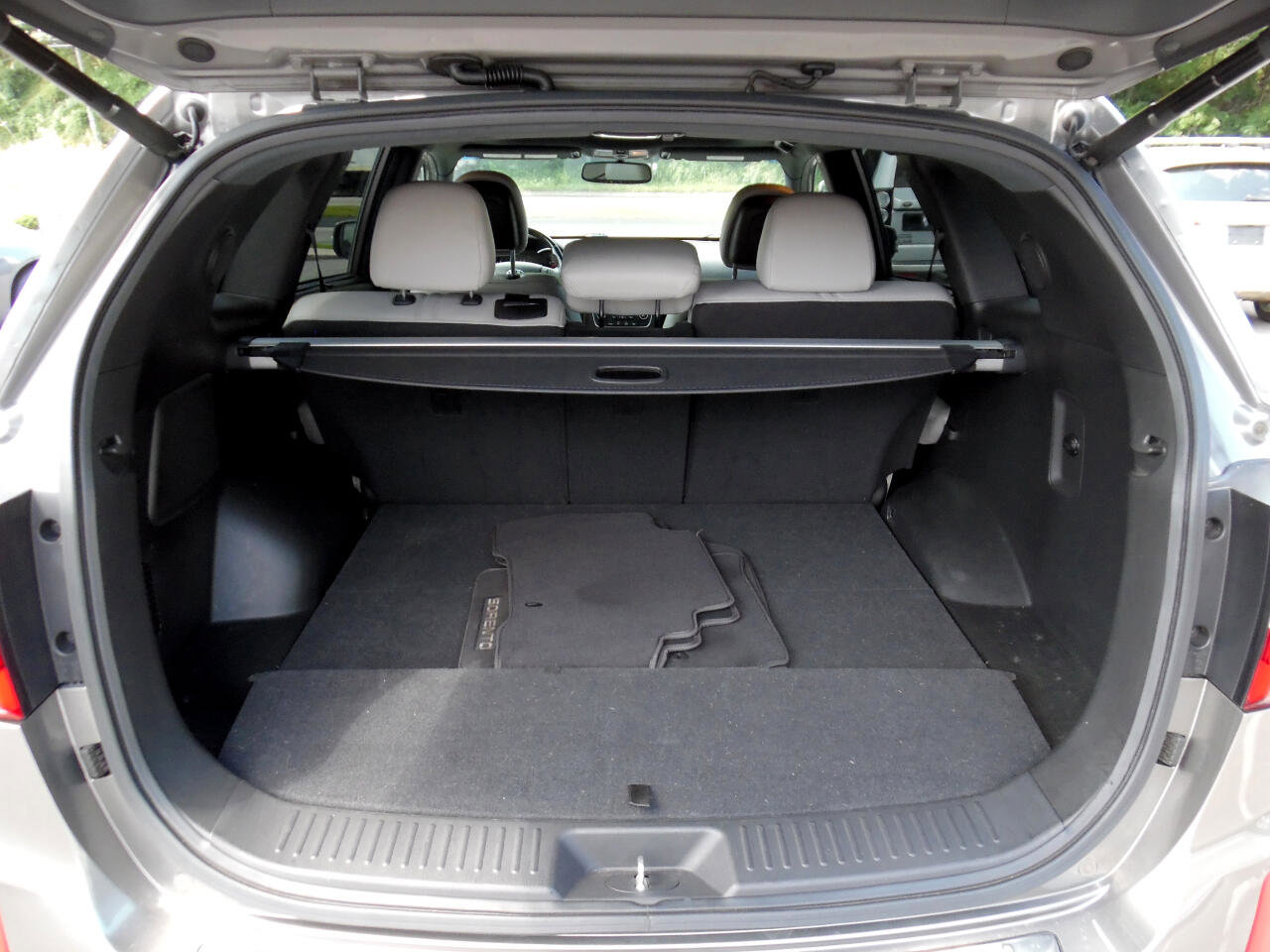Used 2014 Kia Sorento SX image 24
