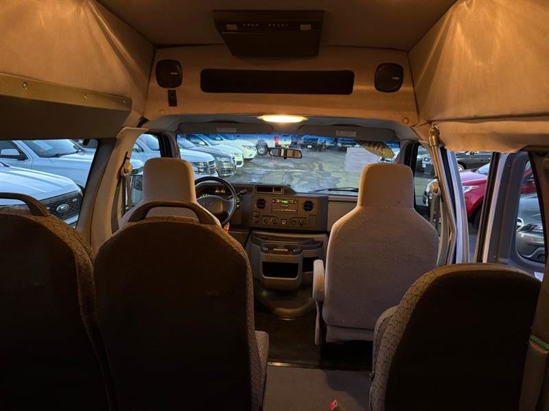 Used 2010 Ford E-250 and Econoline 250 Extended image 34