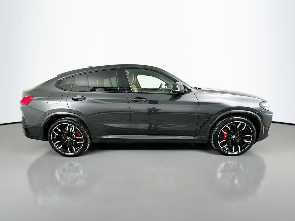 Certified 2023 BMW X4 M40i w/ Premium Package AWD/4WD image 4