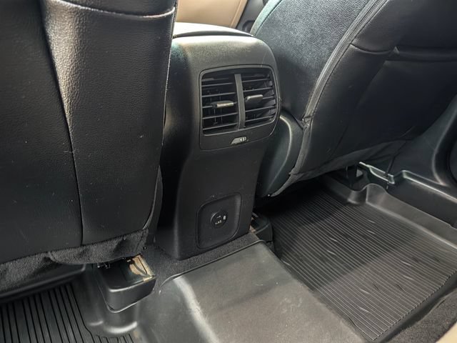 Certified 2022 Ford Escape SEL w/ Technology Package AWD/4WD image 15