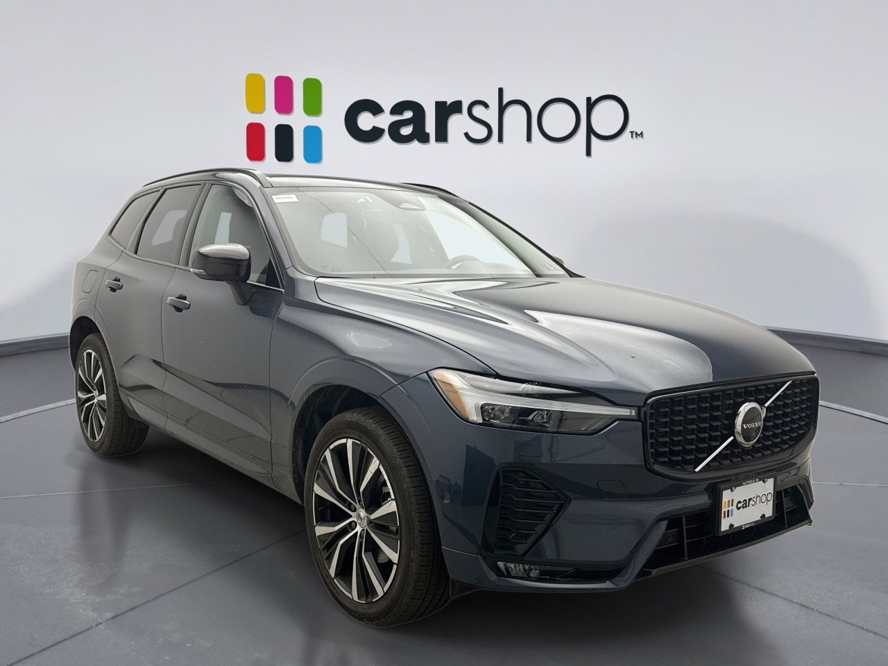 Used 2025 Volvo XC60 B5 Plus image 5