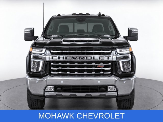 Used 2020 Chevrolet Silverado 3500 LTZ w/ LTZ Premium Package AWD/4WD image 6