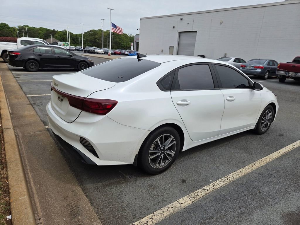 Used 2022 Kia Forte LXS w/ LXS Technology Package image 7