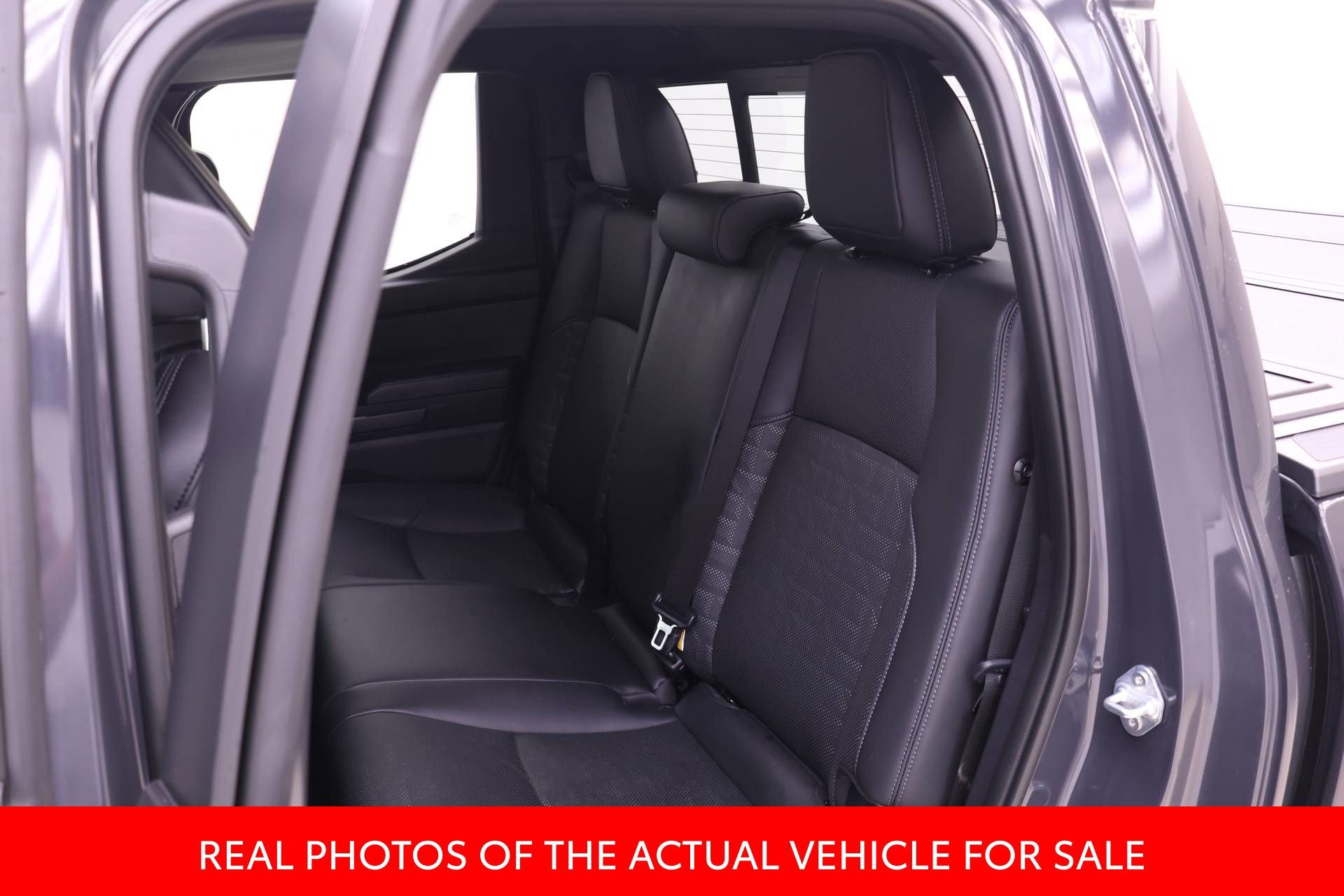 Certified 2025 Toyota Tacoma TRD Off-Road w/ TRD Off Road Premium Package AWD/4WD image 10