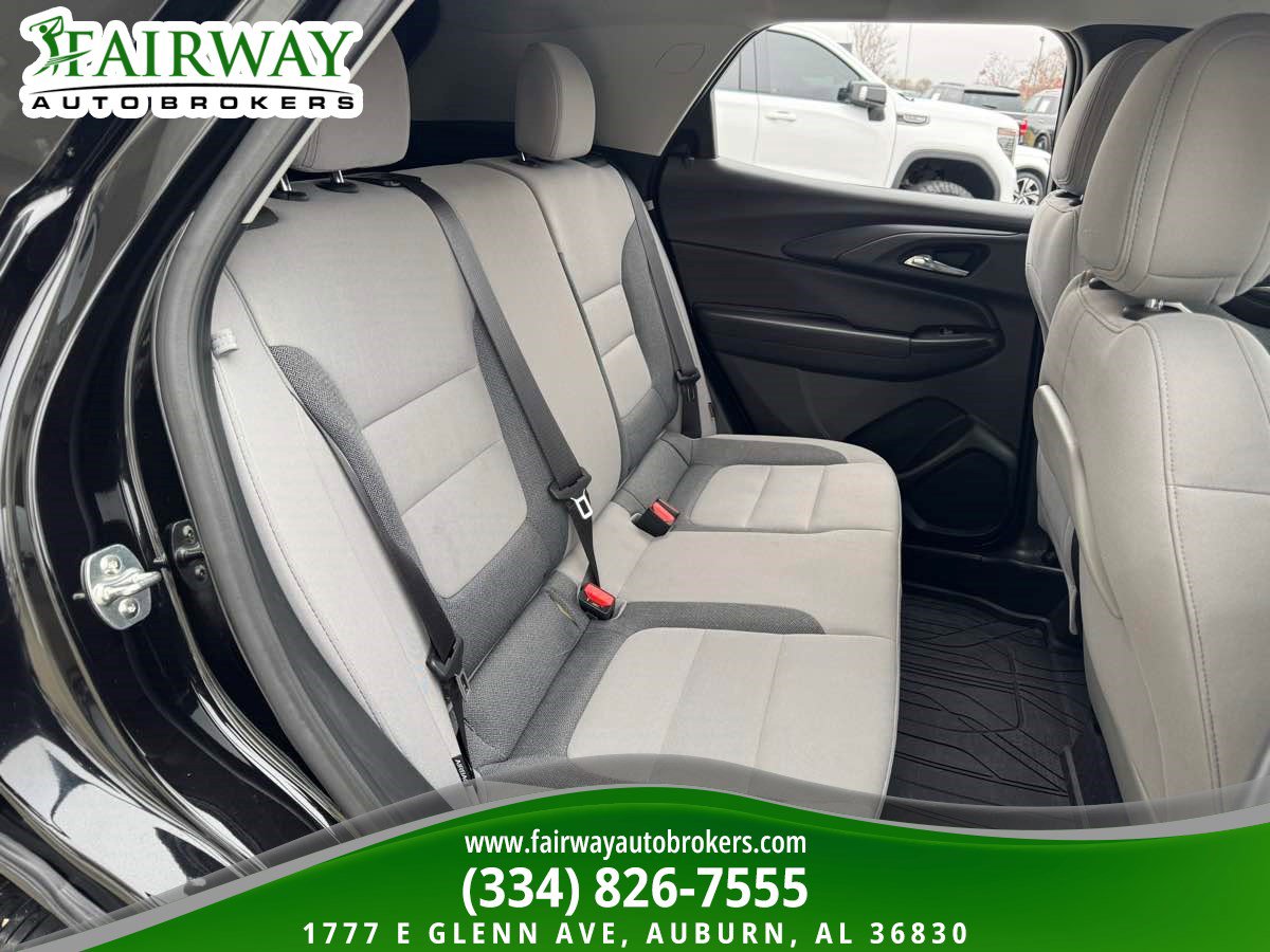 Used 2024 Chevrolet TrailBlazer LT w/ LT Cold Weather Package image 13