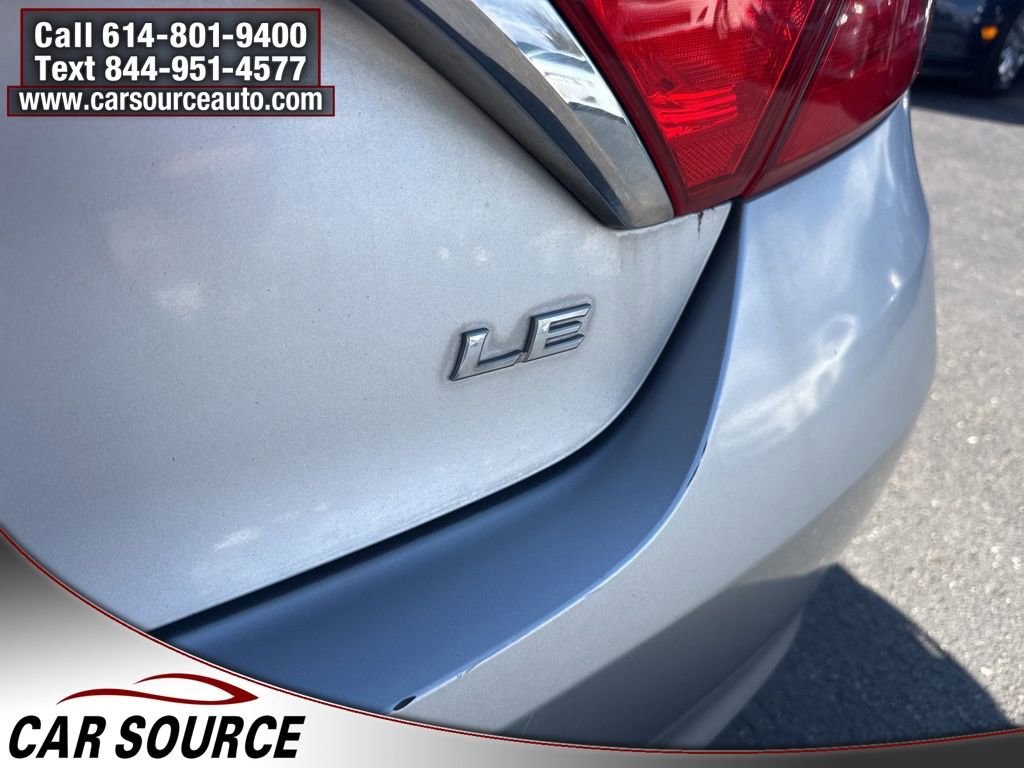 Used 2016 Toyota Camry LE image 6