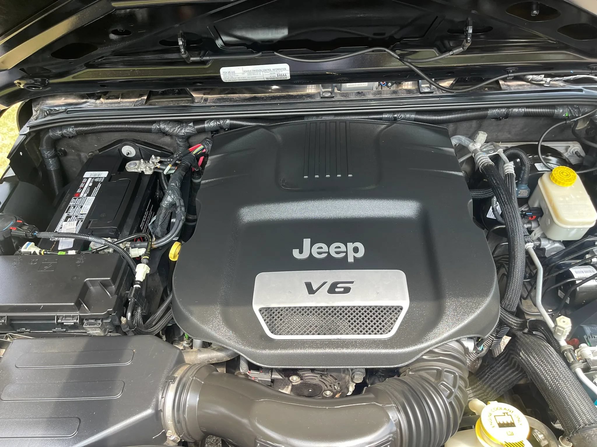 Used 2017 Jeep Wrangler Unlimited Sport w/ Quick Order Package 24S AWD/4WD image 19