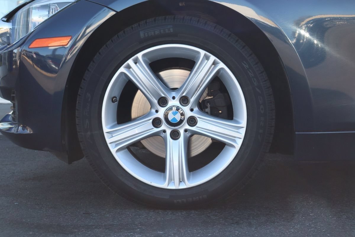 Used 2015 BMW 328i xDrive Sedan AWD/4WD image 26