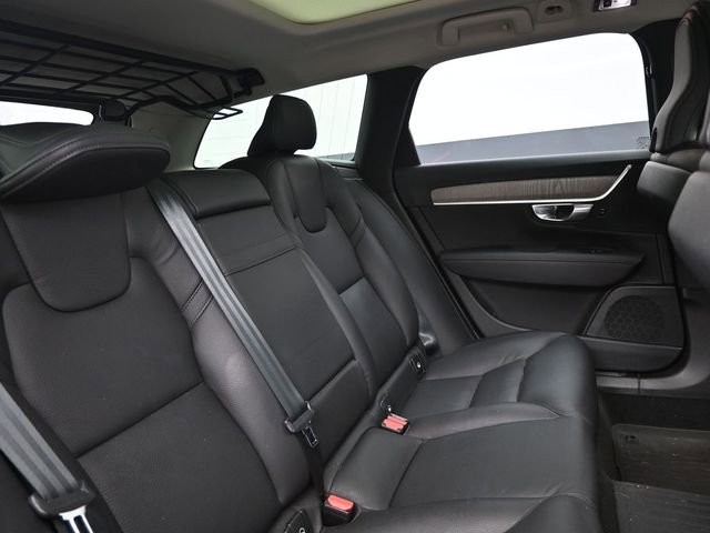 Used 2021 Volvo V90 T6 Cross Country w/ Advanced Package image 12