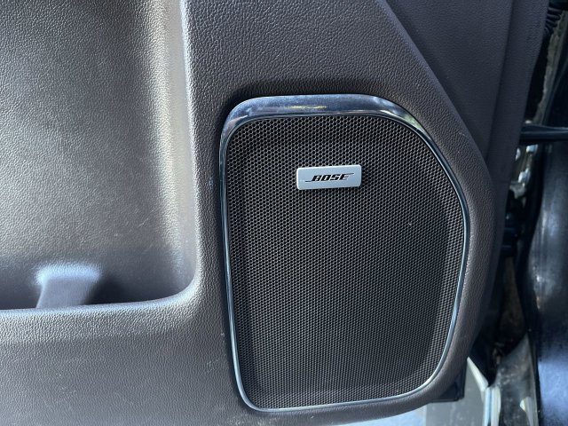 Used 2015 Chevrolet Silverado 2500 High Country w/ Duramax Plus Package AWD/4WD image 23