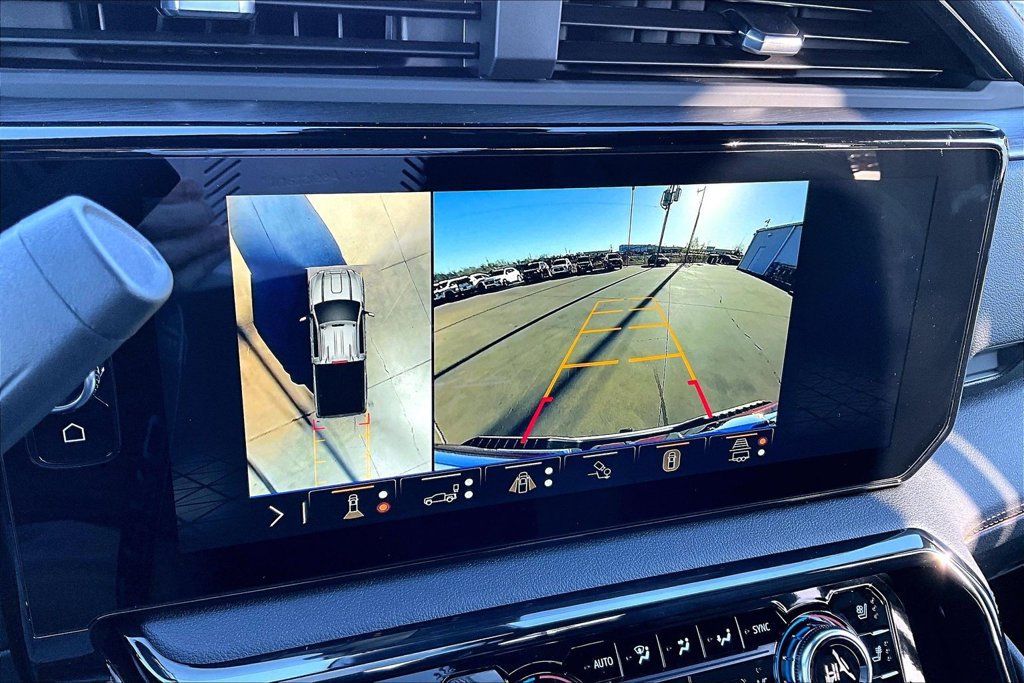 New 2026 GMC Sierra 2500 AT4 w/ AT4 Premium Plus Package AWD/4WD image 15