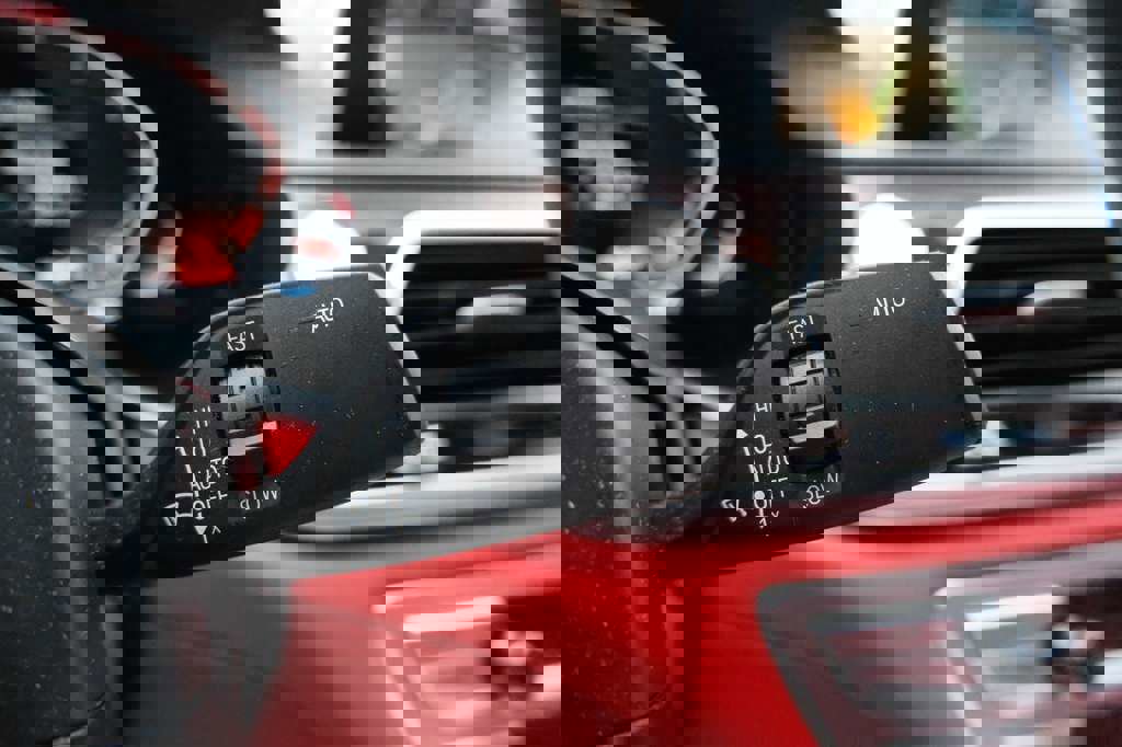 Used 2021 BMW 750i xDrive w/ Executive Package image 46