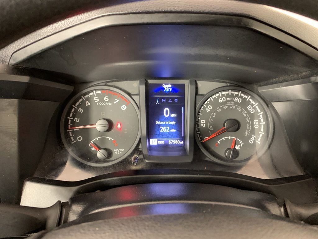 Used 2022 Toyota Tacoma SR RWD image 18