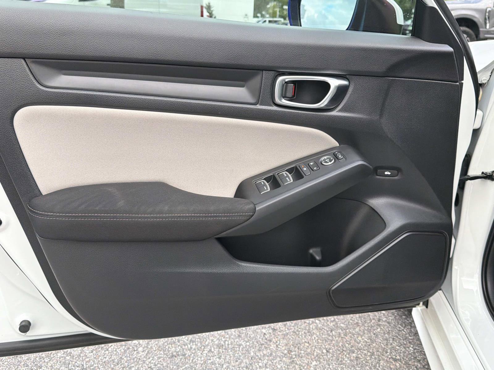 Used 2022 Honda Civic LX image 14